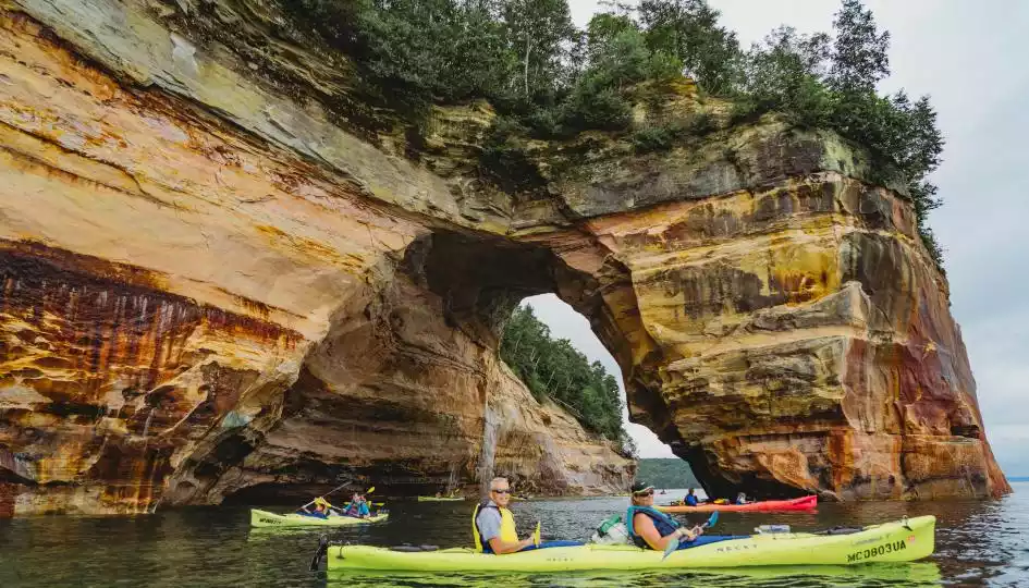 Best Destinations for Kayaking and Canoeing